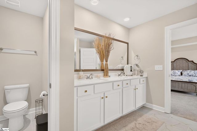 1528 Yellowwood Court, Reidville, SC 29388