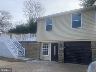 6417 KNOLLBROOK DR #2, Hyattsville, MD 20783