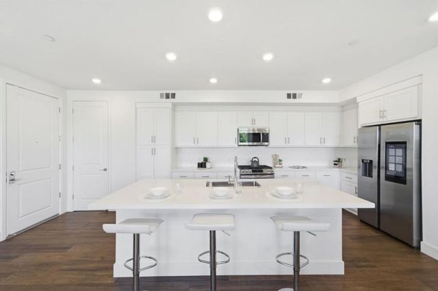 44908 Wisdom Road 203, Fremont, CA 94538