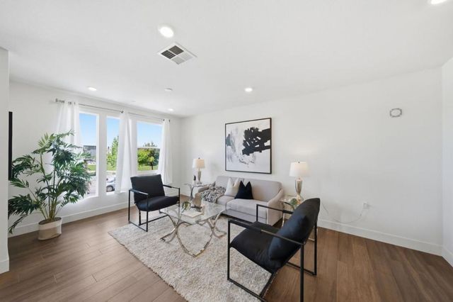 44908 Wisdom Road 203, Fremont, CA 94538