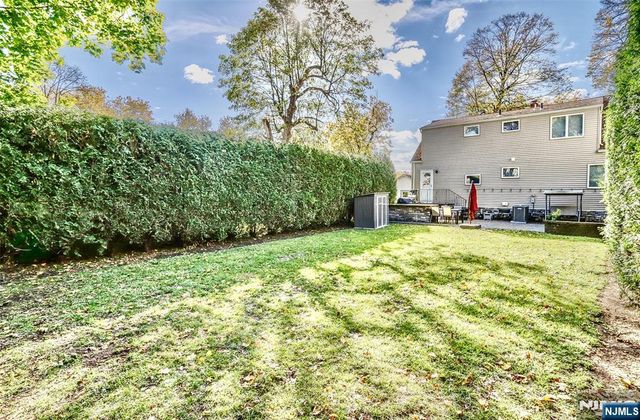 65 McDougall Lane, Bogota, NJ 07603