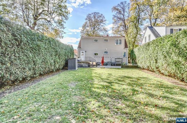 65 McDougall Lane, Bogota, NJ 07603