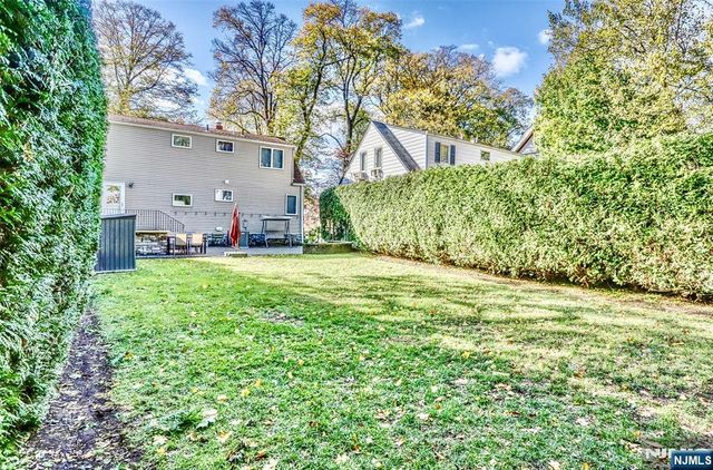 65 McDougall Lane, Bogota, NJ 07603