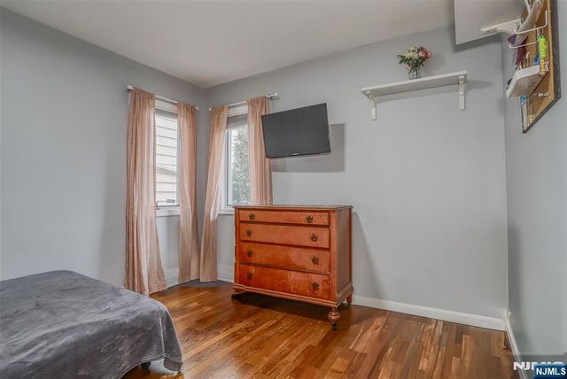 65 McDougall Lane, Bogota, NJ 07603