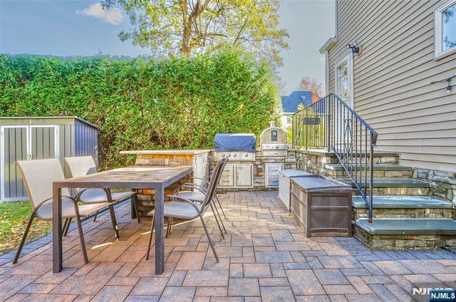 65 McDougall Lane, Bogota, NJ 07603