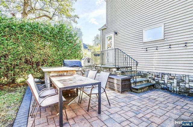 65 McDougall Lane, Bogota, NJ 07603