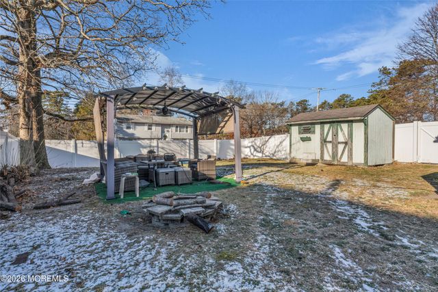 600 Lawrence Avenue, Toms River, NJ 08757