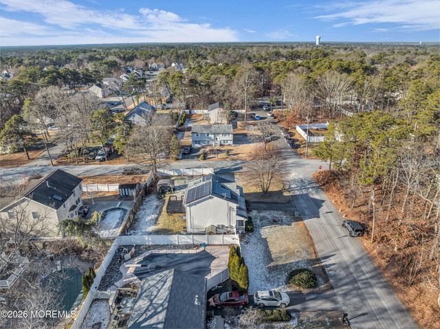 600 Lawrence Avenue, Toms River, NJ 08757