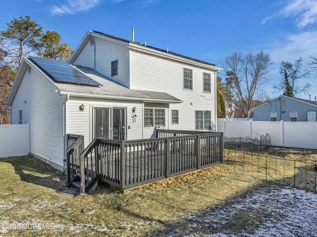 600 Lawrence Avenue, Toms River, NJ 08757