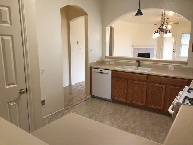 801 Ranchero RD, Leander, TX 78641