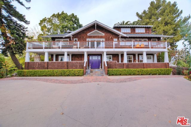 2172 Argyle Avenue, Los Angeles, CA 90068