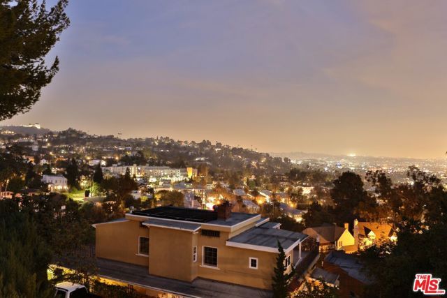 2172 Argyle Avenue, Los Angeles, CA 90068