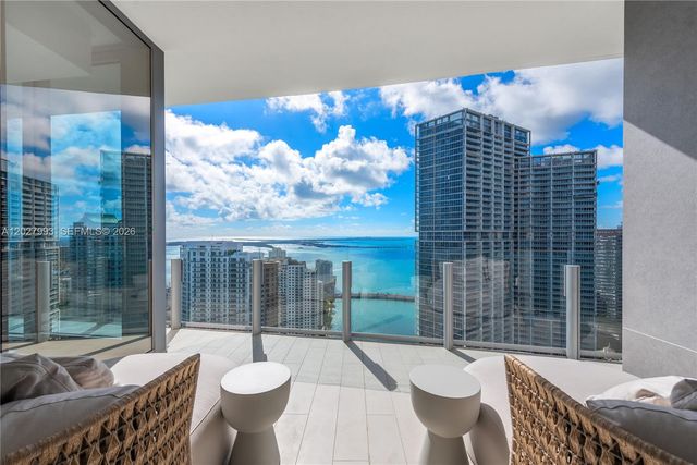 300 Biscayne Boulevard Way 3905W, Miami, FL 33131