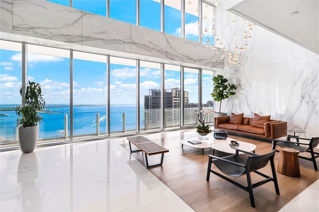 300 Biscayne Boulevard Way 3905W, Miami, FL 33131