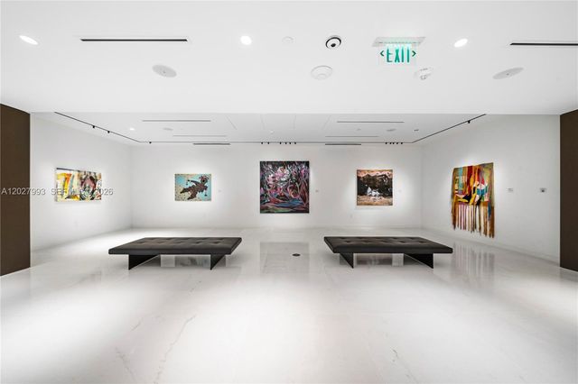 300 Biscayne Boulevard Way 3905W, Miami, FL 33131