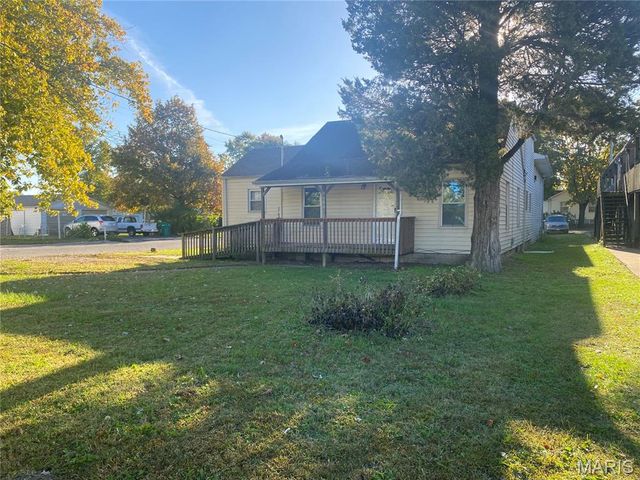 3600 Falling Springs Road, Cahokia, IL 62206