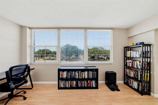 1900 68TH STREET N 205, St Petersburg, FL 33710