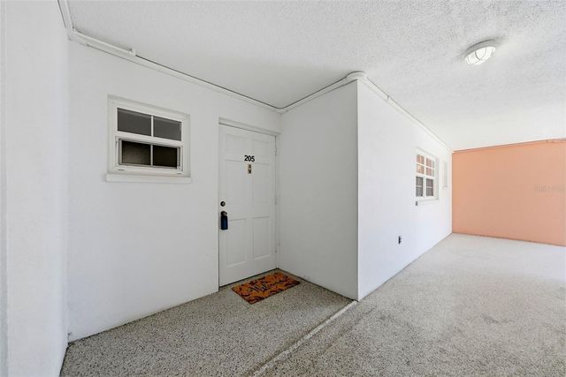 1900 68TH STREET N 205, St Petersburg, FL 33710