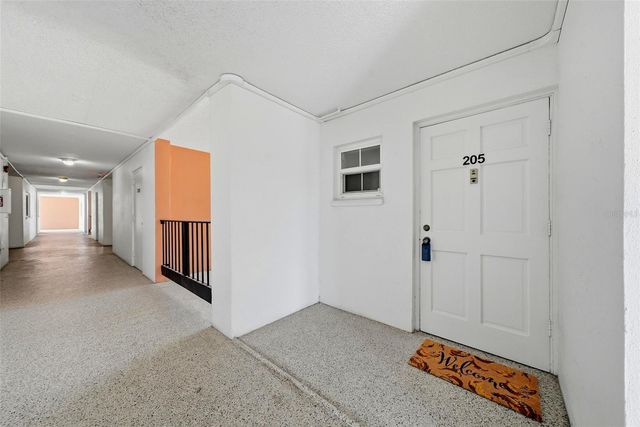 1900 68TH STREET N 205, St Petersburg, FL 33710