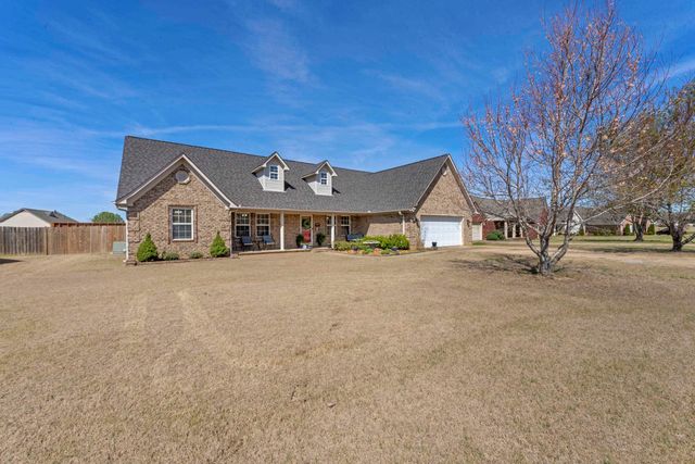 77 LAUREN CV, Atoka, TN 38004