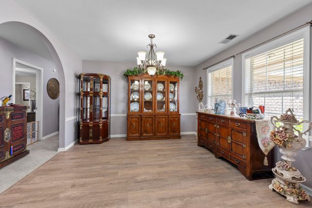 77 LAUREN CV, Atoka, TN 38004