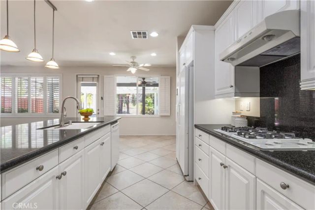 509 Garcia Drive, Hemet, CA 92545