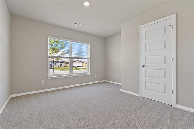 20847 Starside Street, Edgerton, KS 66021