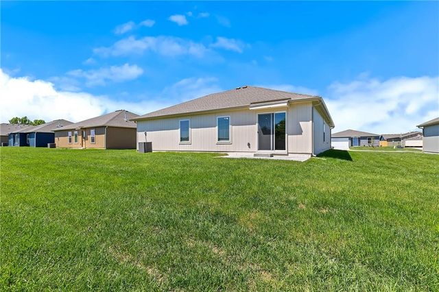 20847 Starside Street, Edgerton, KS 66021