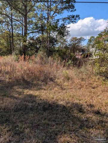 2649 San Clemente Dr, Milton, FL 32583