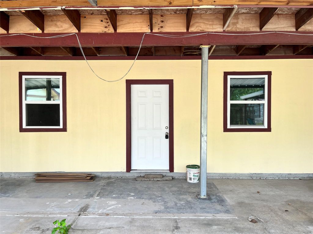 5104 39th Street 3, Dickinson, TX 77539