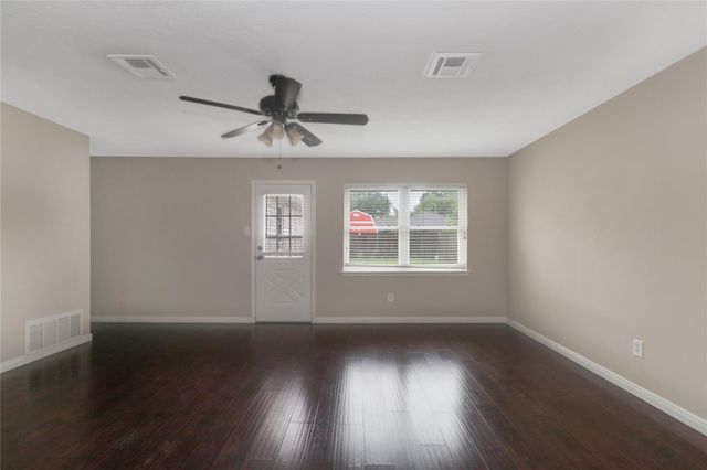 1303 Sigma Street, Pasadena, TX 77504