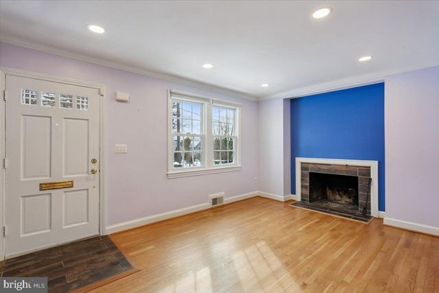 1004 DEBECK DR, Rockville, MD 20851