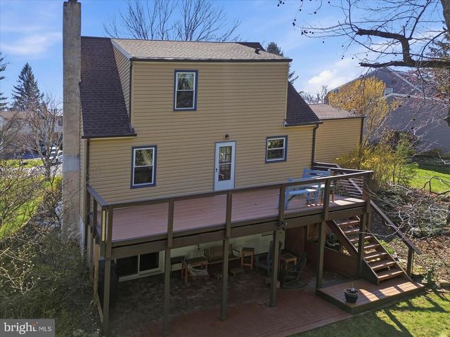 3309 CAROLINE DR, East Petersburg, PA 17520
