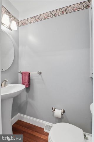 3309 CAROLINE DR, East Petersburg, PA 17520