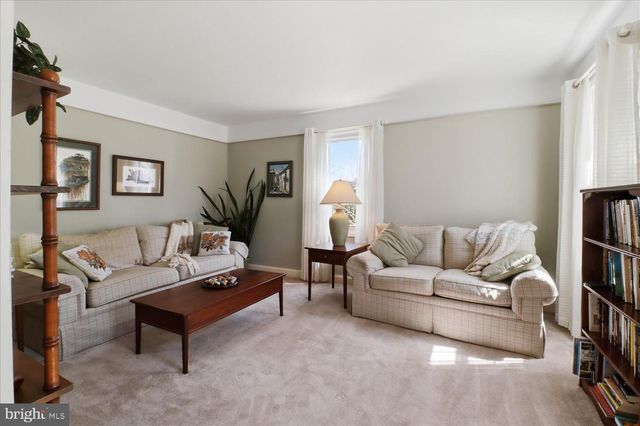 3309 CAROLINE DR, East Petersburg, PA 17520