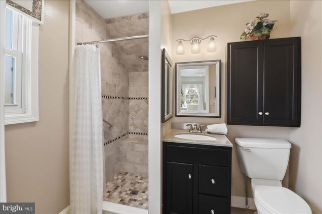 3309 CAROLINE DR, East Petersburg, PA 17520