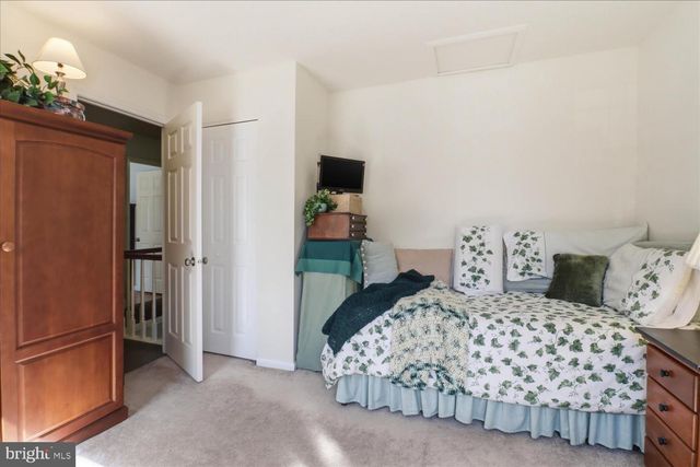 3309 CAROLINE DR, East Petersburg, PA 17520