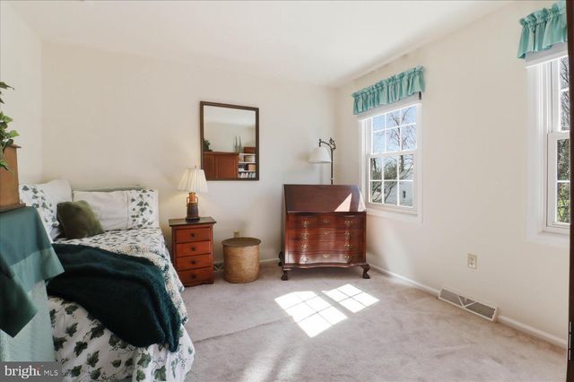 3309 CAROLINE DR, East Petersburg, PA 17520