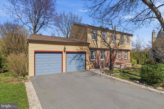 3309 CAROLINE DR, East Petersburg, PA 17520