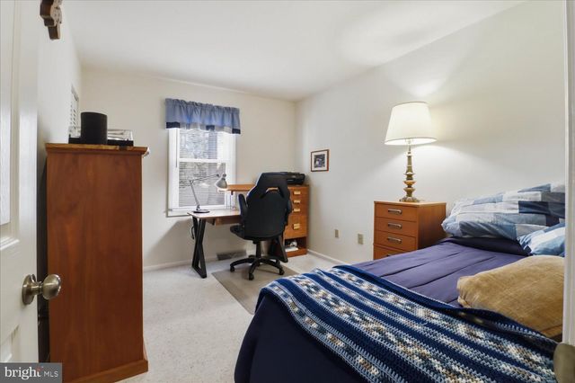 3309 CAROLINE DR, East Petersburg, PA 17520