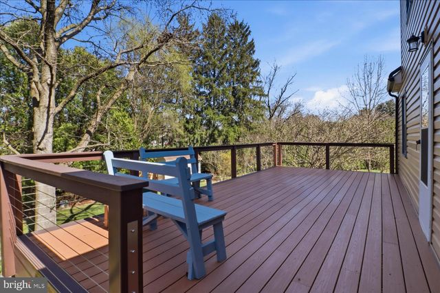 3309 CAROLINE DR, East Petersburg, PA 17520