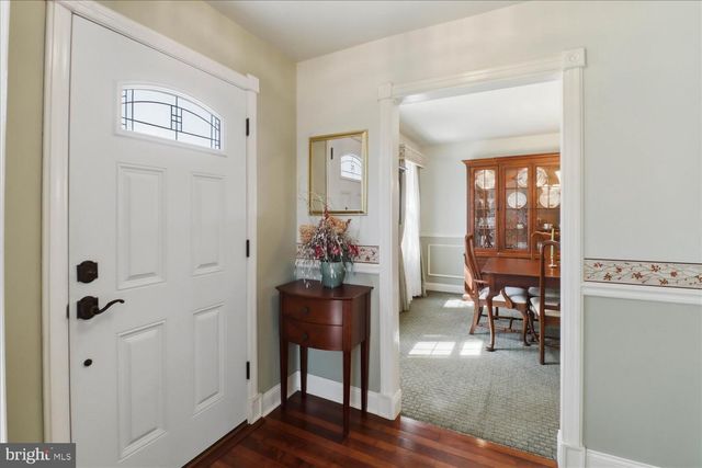 3309 CAROLINE DR, East Petersburg, PA 17520