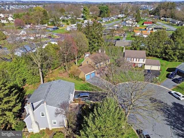 3309 CAROLINE DR, East Petersburg, PA 17520