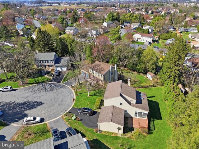 3309 CAROLINE DR, East Petersburg, PA 17520