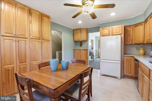 3309 CAROLINE DR, East Petersburg, PA 17520