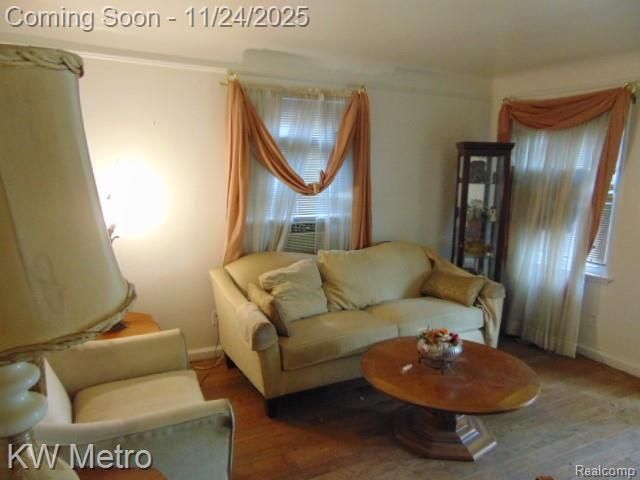 20495 Meyers Road, Detroit, MI 48235