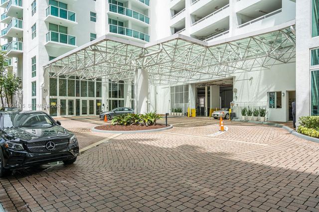 41 SE 5th St 510, Miami, FL 33131