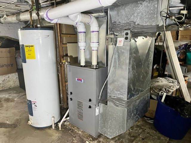 728 N Ash Street, Waukegan, IL 60085