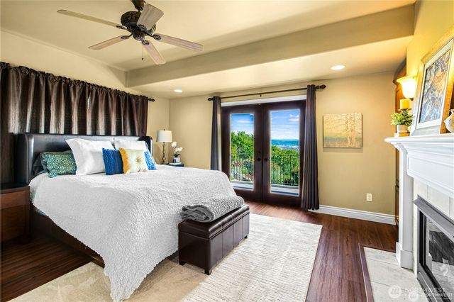 4702 Browns Point Boulevard NE, Tacoma, WA 98422