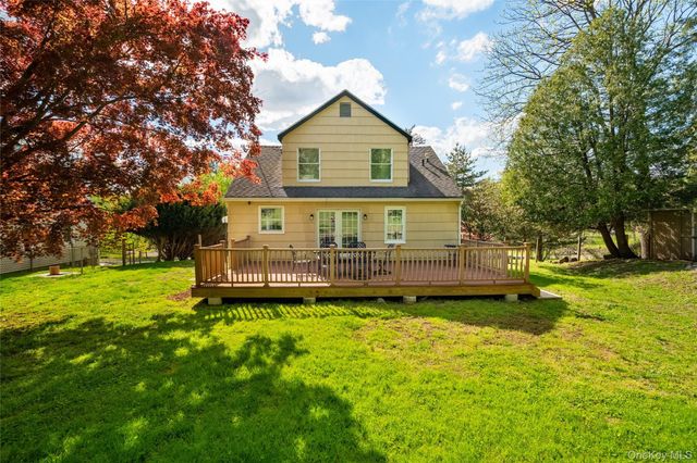 18 Cricketown Road, Stony Point, NY 10980